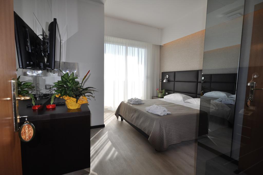 Hotel Adriatic&Beauty Rimini Exterior photo
